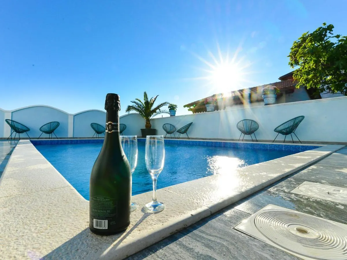 Apartment Jadran - Nin120 By Interhome  Nin