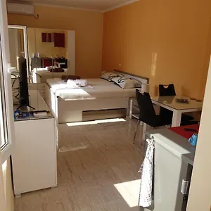 Leon Apartament