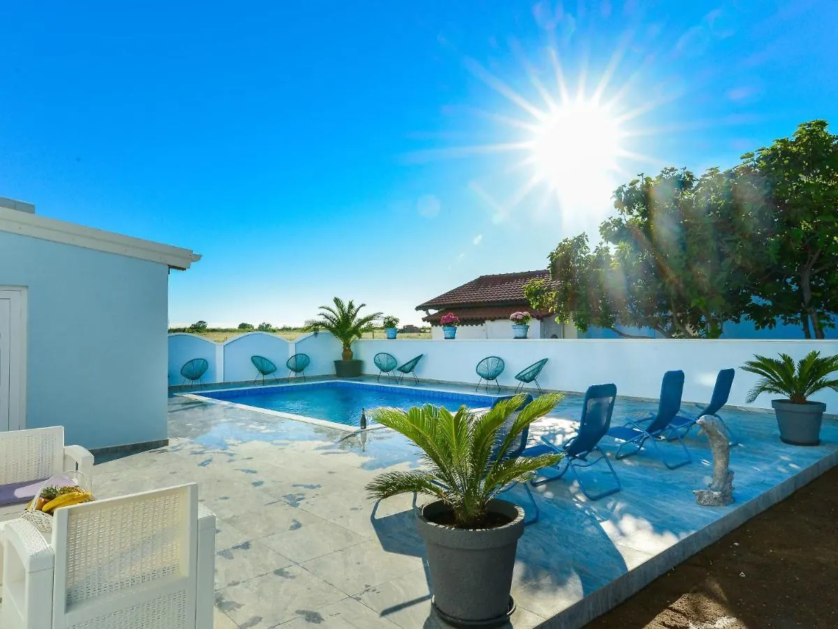 Apartment Jadran - Nin120 By Interhome